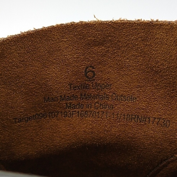 NWOT Universal Thread Women's Clare Heeled Booties - Picture 13 of 15